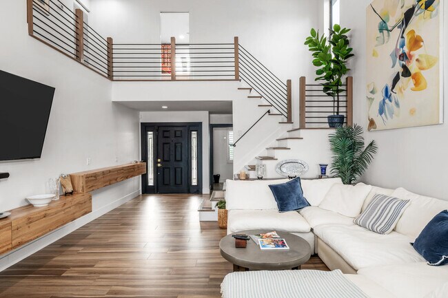 Building Photo - 1742 Harborside Cir