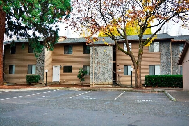 Building Photo - 20125 SW Tualatin Valley Hwy