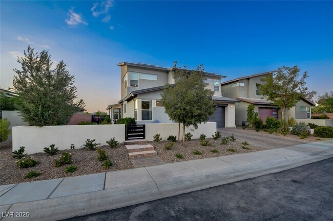 Building Photo - 9702 Starlight Ridge Ave
