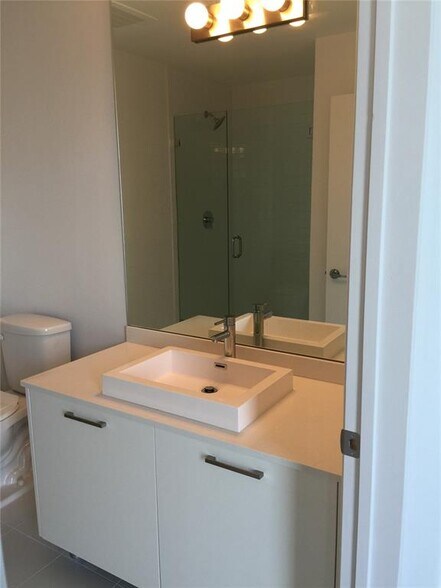 Building Photo - 151 SE 1st St