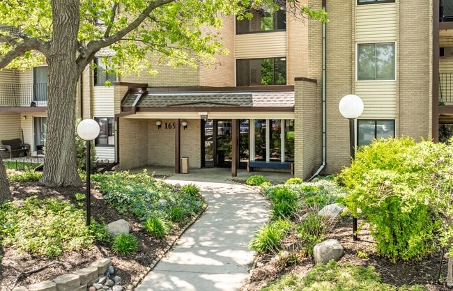 Building Photo - 1690 MN-36