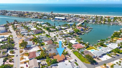 Building Photo - 2173 W Vina Del Mar Blvd