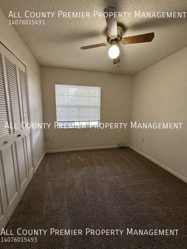 Building Photo - 6400 Swallow Hill Dr