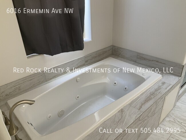 Building Photo - 6016 Ermemin Ave NW