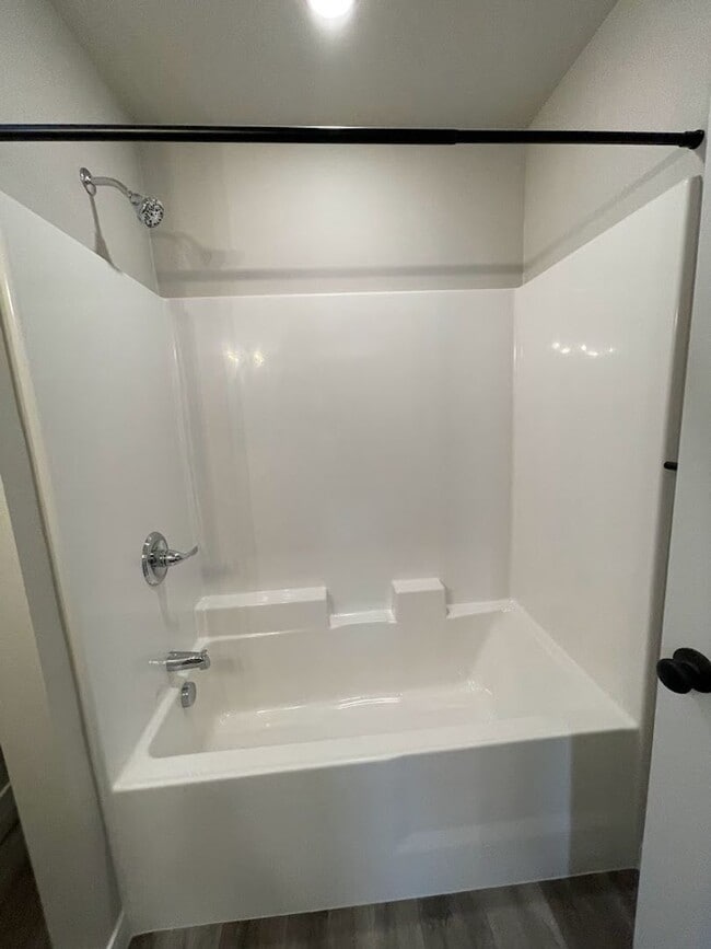Building Photo - Newly Built 1 Bed, 1 Bath House with AC!