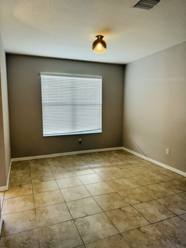 Building Photo - 8222 Willow Beach Dr