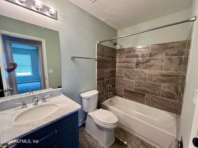Building Photo - 250 Brookchase Ln