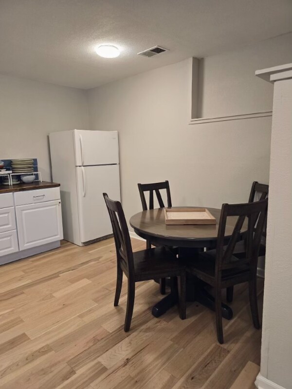 Building Photo - 146 Brooklyn Cir