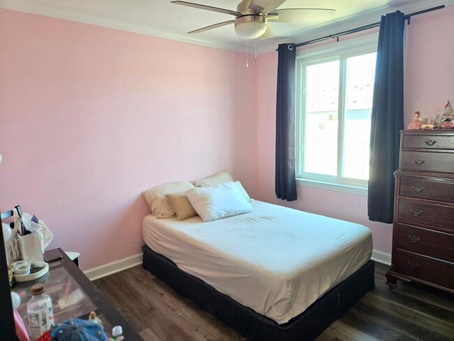 Building Photo - 116 Presidential Blvd