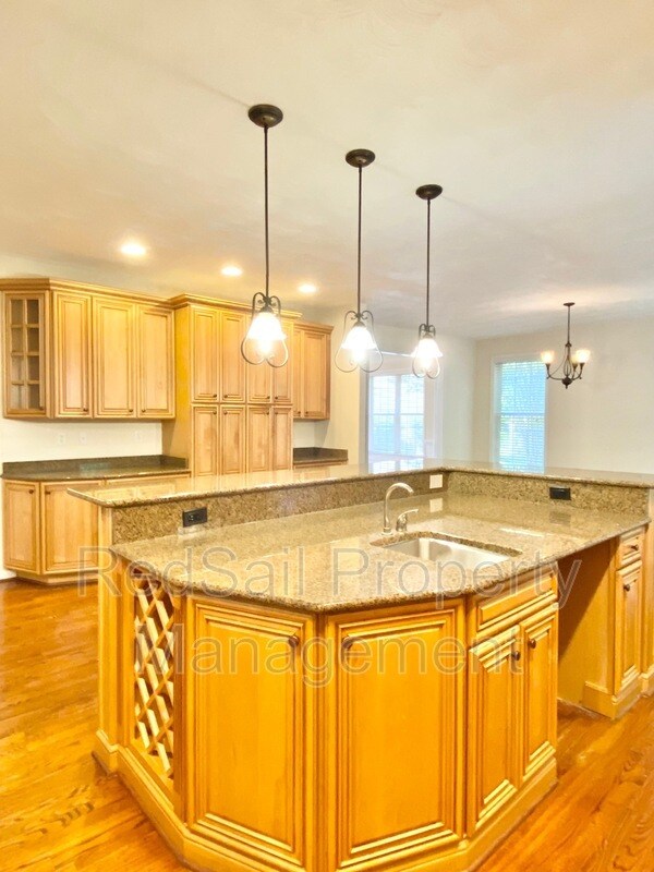 Building Photo - 13016 Lighthouse Ln