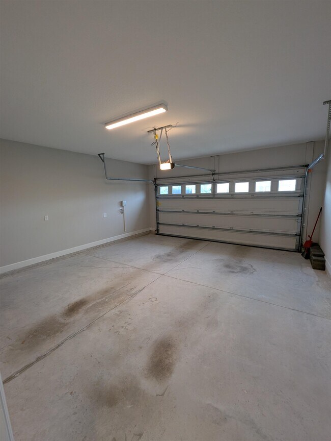 Building Photo - 84 Alston Dr