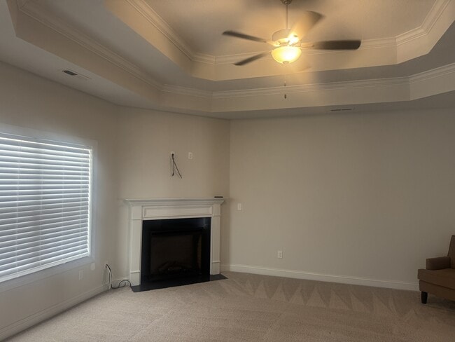 Building Photo - 592 Appalachian Trl S