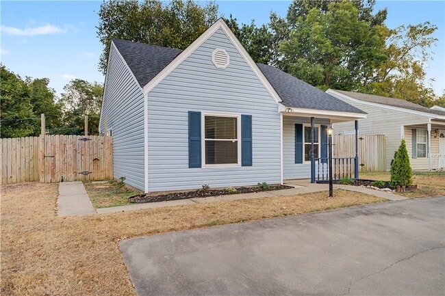 Building Photo - 4805 Bonita Pl