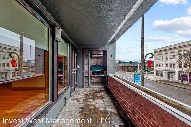 Building Photo - 1 br, 2 bath House - 1335 14 Avenue Ste 200