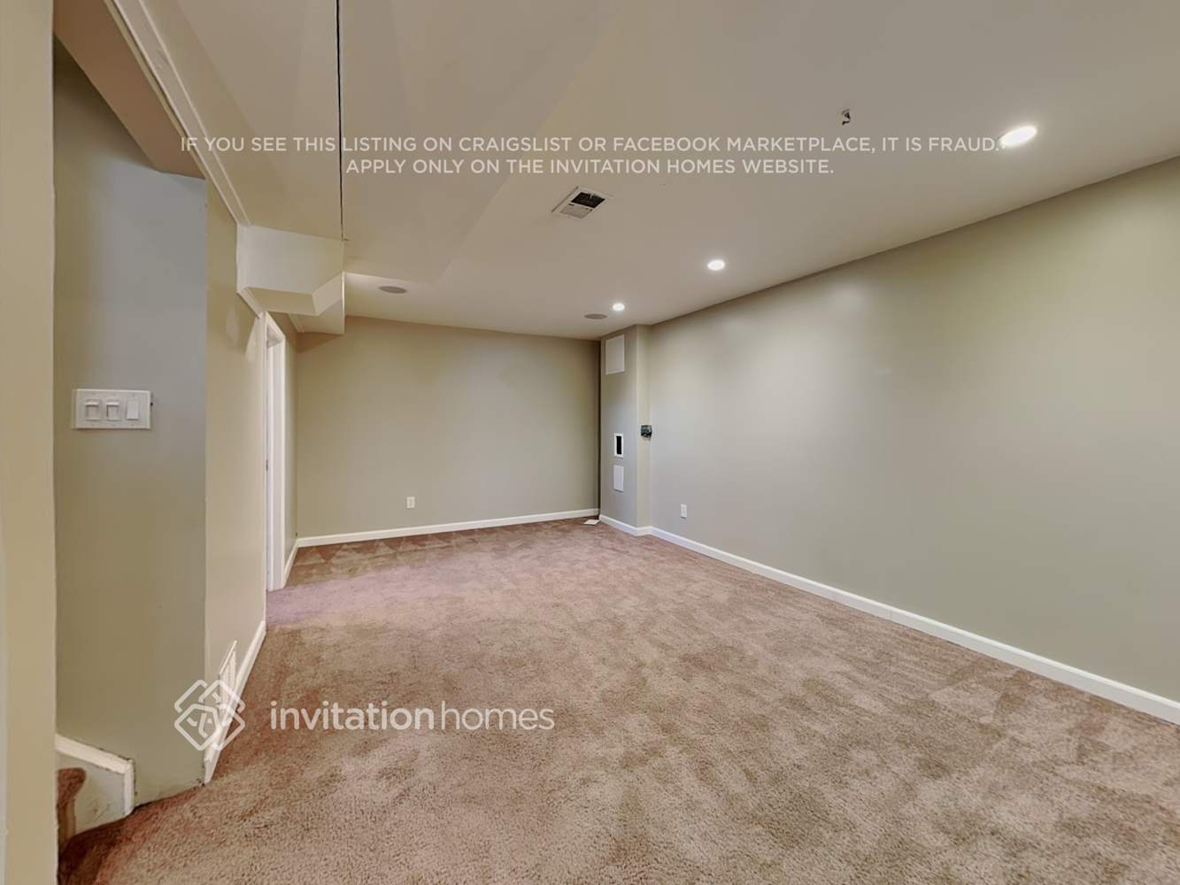 Building Photo - 1909 E 116th Ave