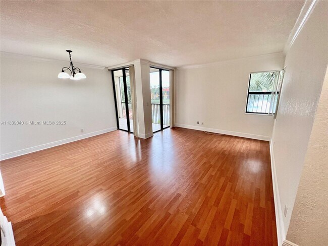 Building Photo - 3858 Coral Tree Cir