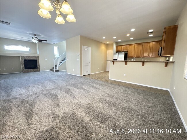 Building Photo - 711 Taliput Palm Pl