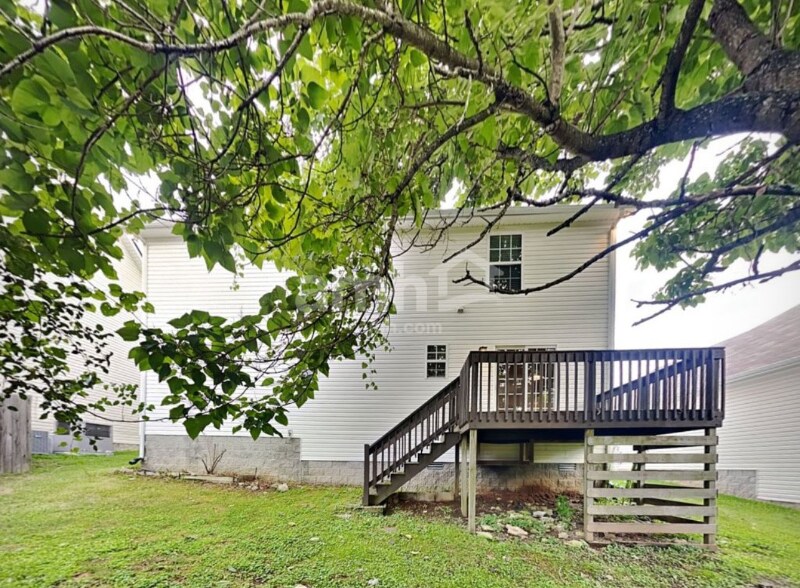 Building Photo - 7827 Rainey Dr