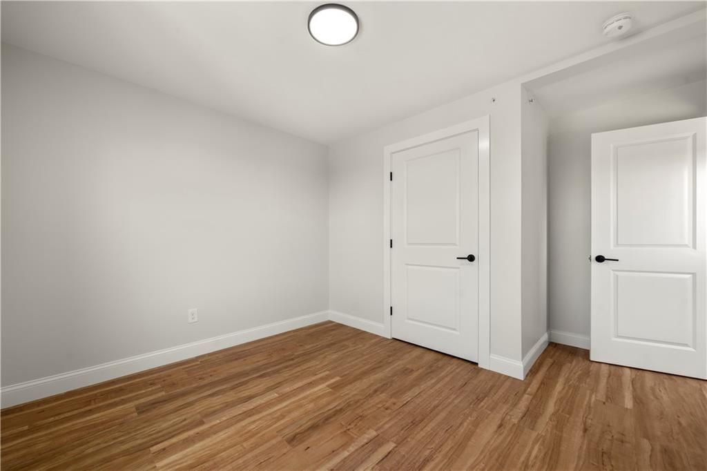 Building Photo - 36 Evarts St