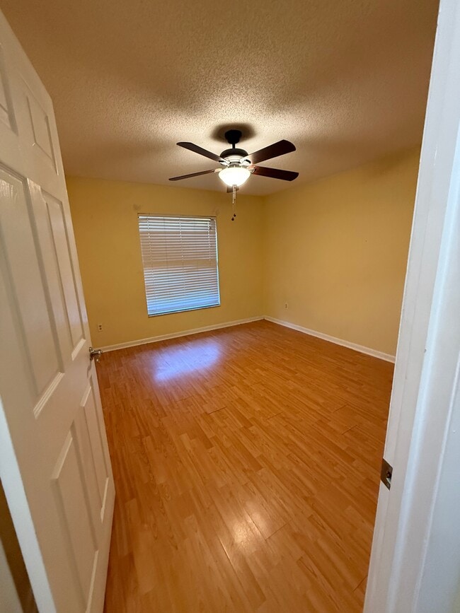 Building Photo - 380 Eron Way