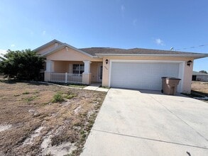 Building Photo - 3925 22nd St W