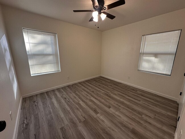 Building Photo - 2507 Blyth Dr