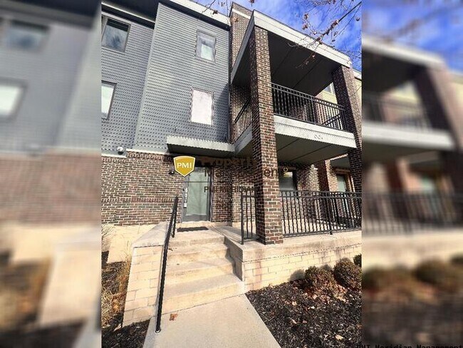 Primary Photo - Downtown Indy Townhome!