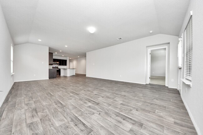 Building Photo - 8302 Rose Petals Ln