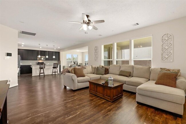 Building Photo - 5003 Laird Forest Ct