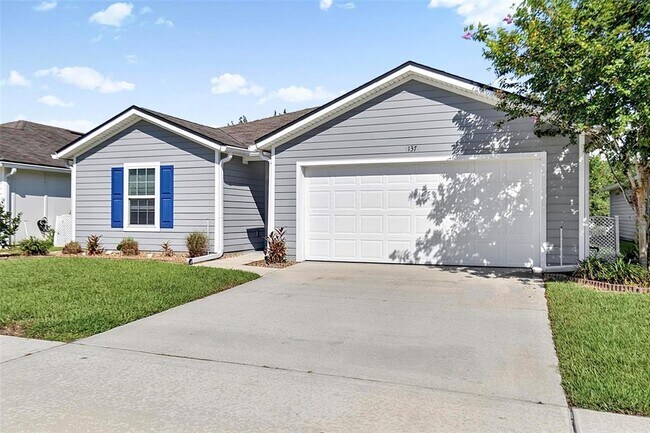 Building Photo - 137 Fairway Ct