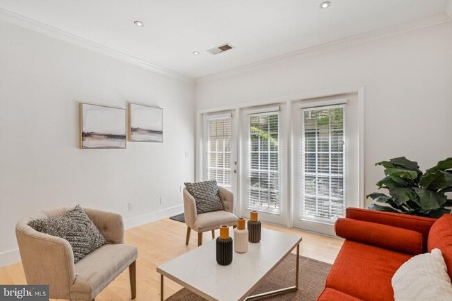 Building Photo - 11800 Old Georgetown Rd