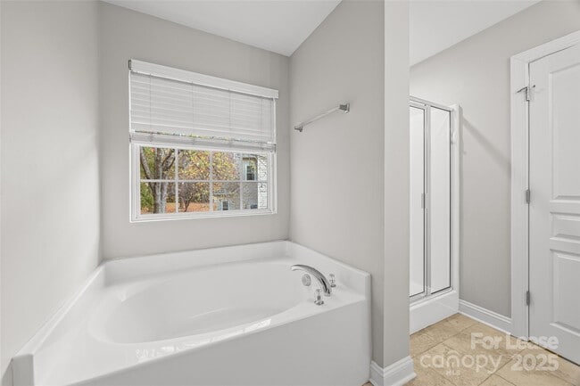 Building Photo - 10139 Allison Taylor Ct