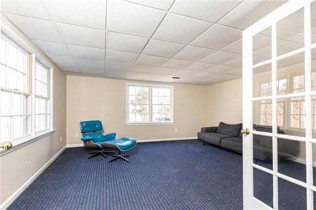 Building Photo - 9360 Nesbit Lakes Dr