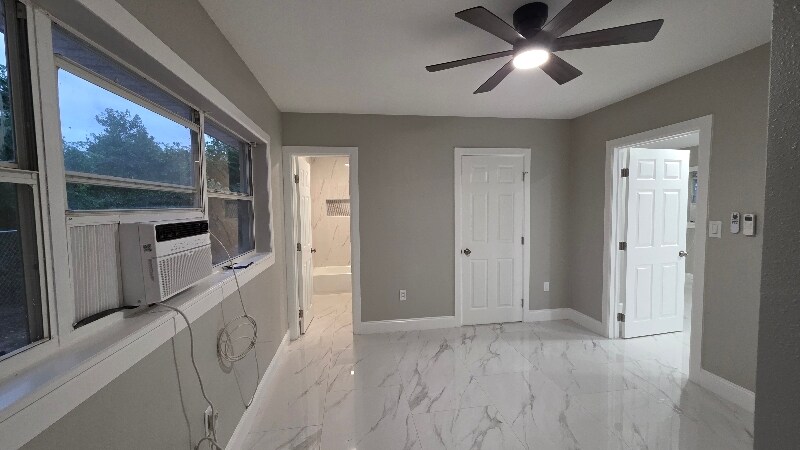 Building Photo - 12 3rd St