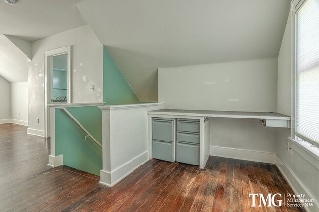 Building Photo - Updated 1928 Tutor w/ Original Touches and Large Fully Fenced Back Yard