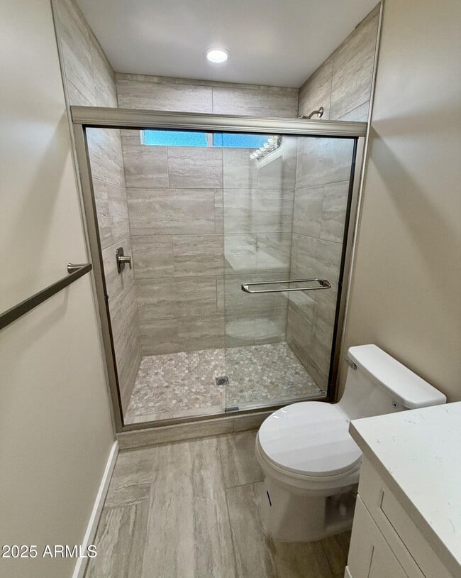 Building Photo - 2535 E Bluefield Ave