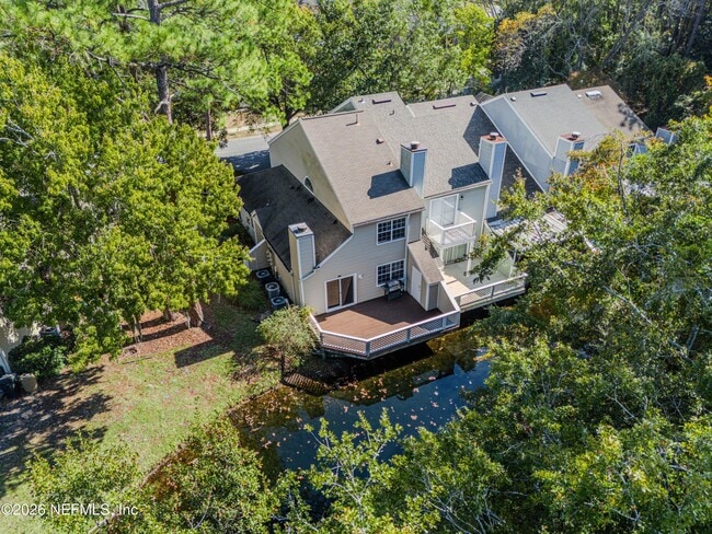 Building Photo - 9960 Moorings Dr