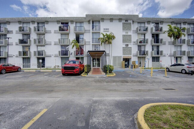 Building Photo - 16450 NW 2nd Ave