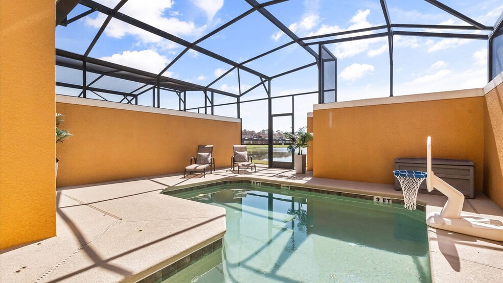 Building Photo - 8942 Cuban Palm Rd