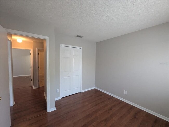 Building Photo - 4122 Waterside Island Ct