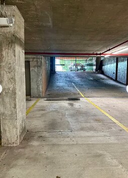 Building Photo - 2630 SW 28th St