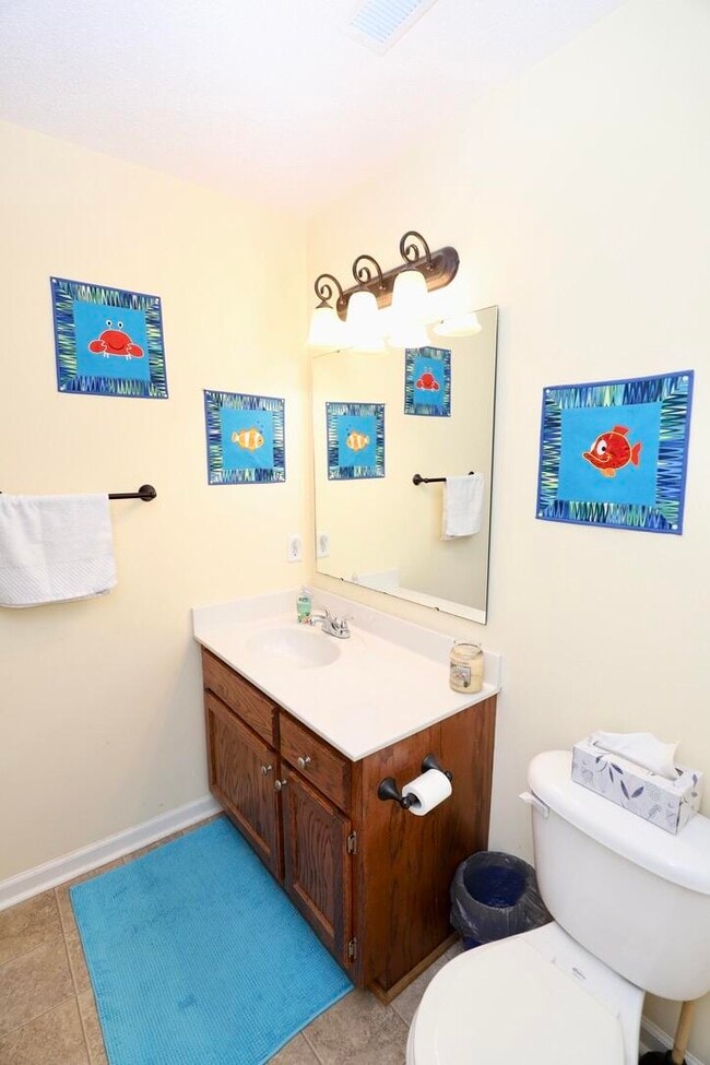 Building Photo - 4525 Excursion Dr