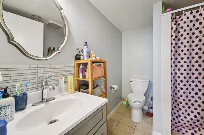 Bathroom - 1217 W 37th St