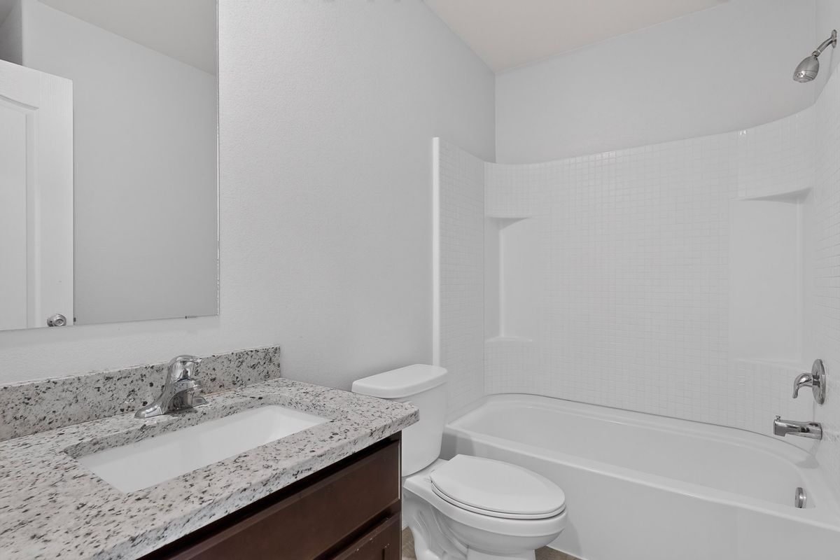 Building Photo - 1504 Gulfstream Dr SE