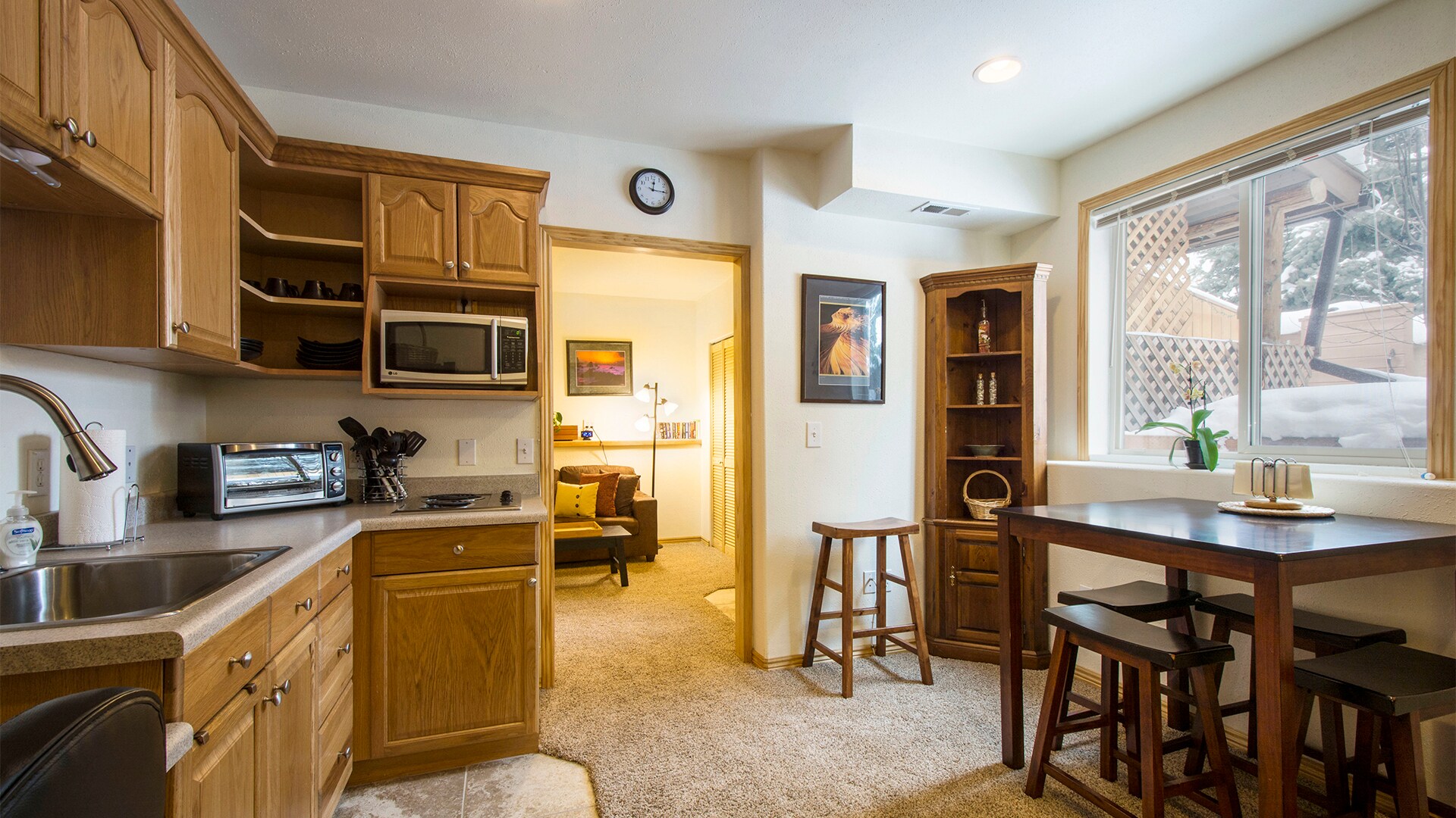 Building Photo - 1484 Willow Loop