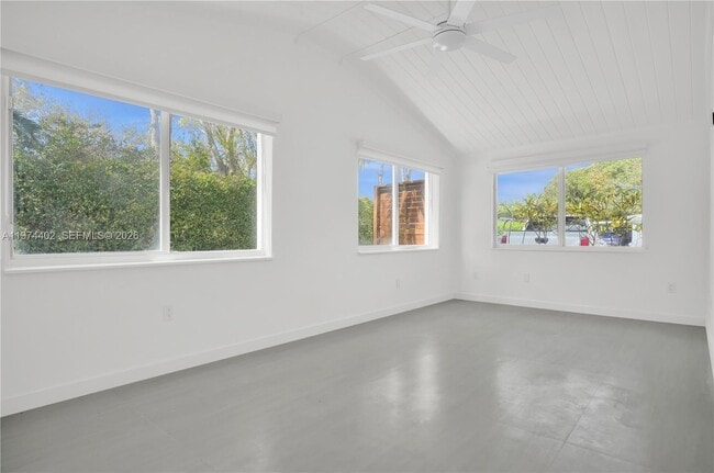 Building Photo - 7030 SW 58th St