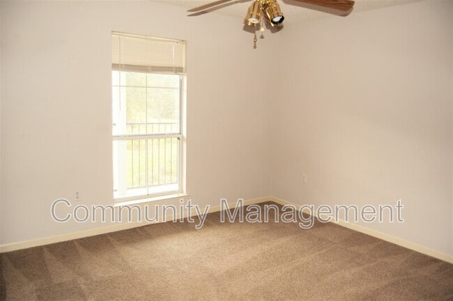 Building Photo - 2639 Nannette Dr