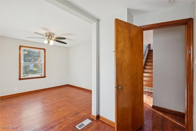 Building Photo - 5732 E 141st St