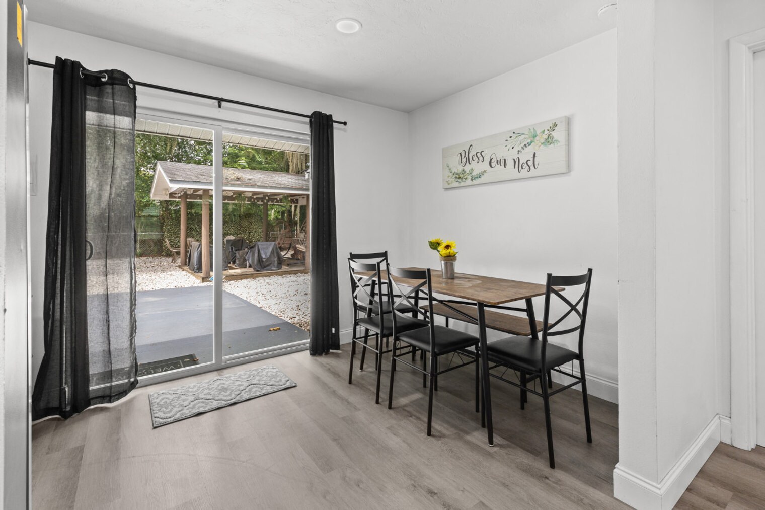 Building Photo - 3204 NW 10th St