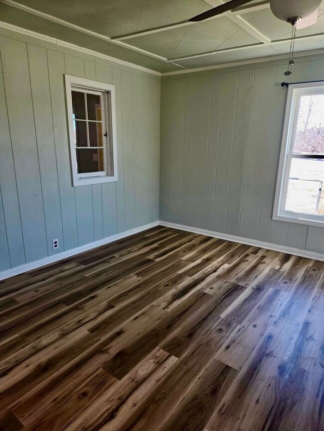 Building Photo - 2 bedroom home in Berrien Springs